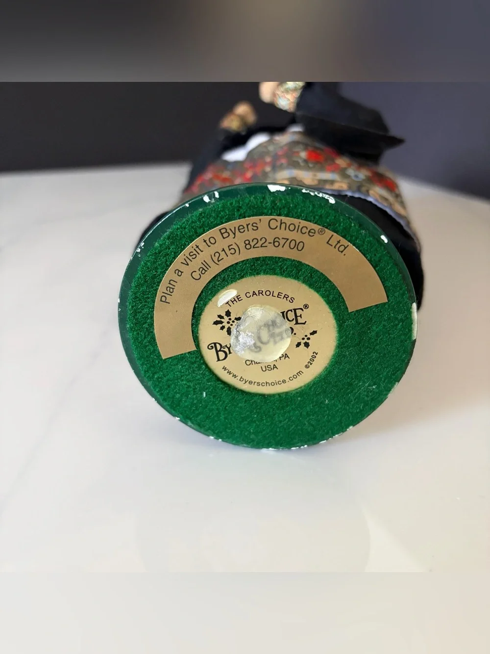 Baboushka Caroler by Byers' Choice